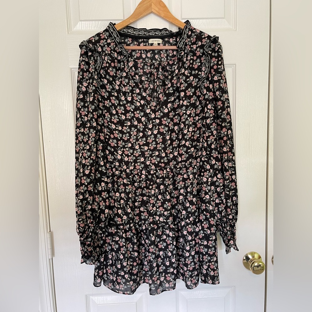 Nw/oT- MaxSudio floral tiered shift dress Size L